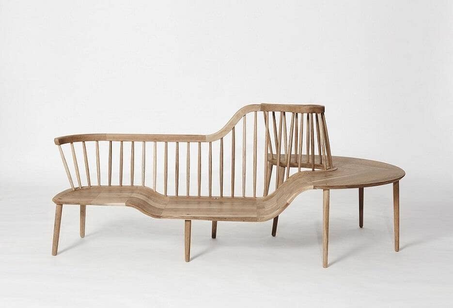Chaste Bench - Elegant Wooden Bench with Timeless Design