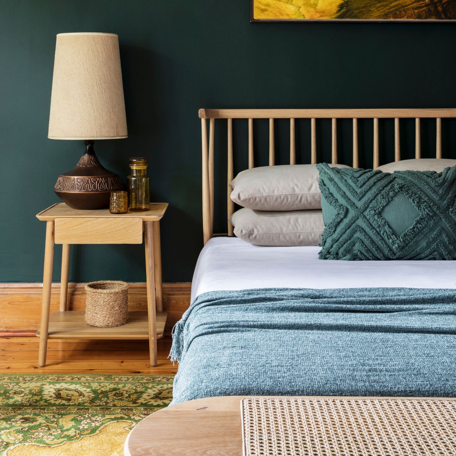 Spindle Bed - 3 Quarter Size | Detachable, Secure Headboard